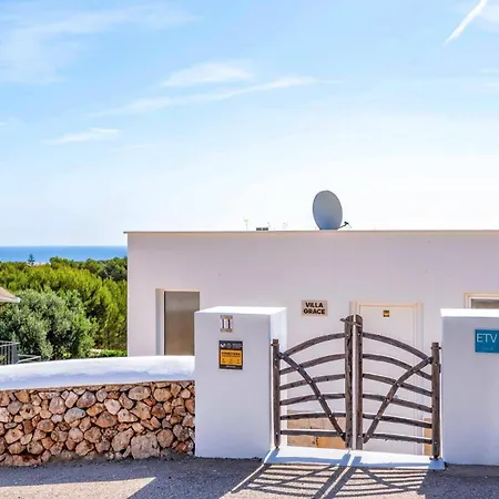 Villa Grace By Es Mercadal