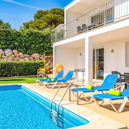 Villa Grace By Es Mercadal
